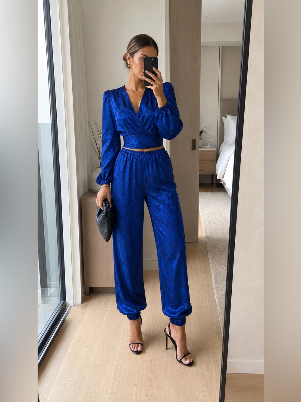 Ronny Kobo Blue Floral Jacquard Two-Piece Crop Top & Jogger Pants Set Size S